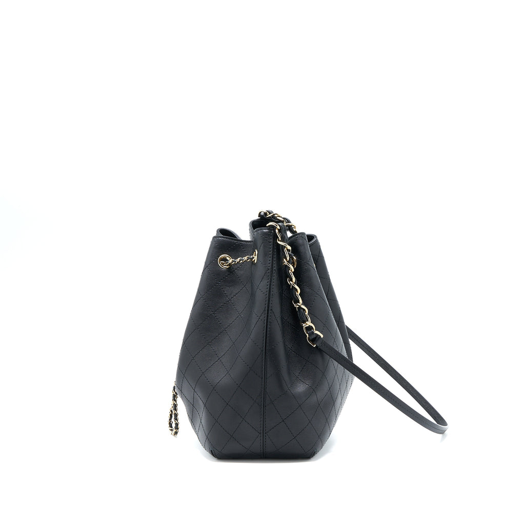 chanel-drawstring-bucket-bag-calfskin-black-lghw