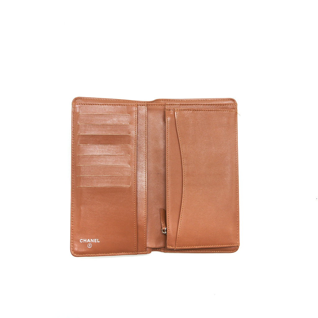 chanel-caviar-fold-long-wallet-dark-beige