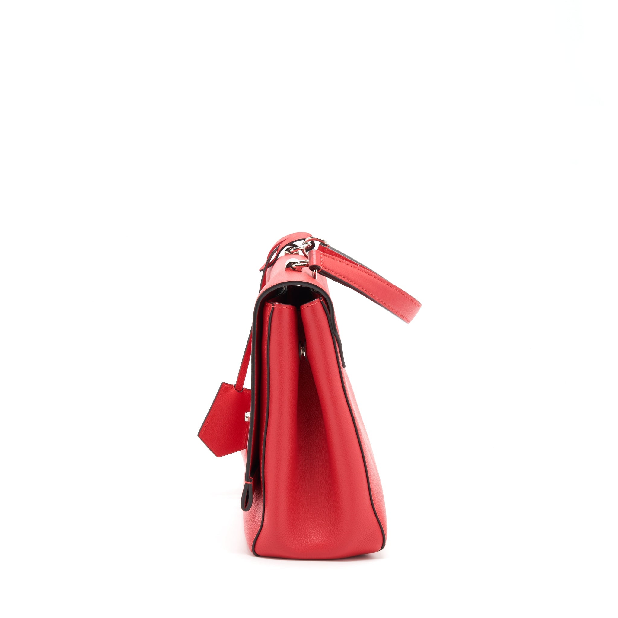 louis-vuitton-lockme-bag-red-shw-year-2016