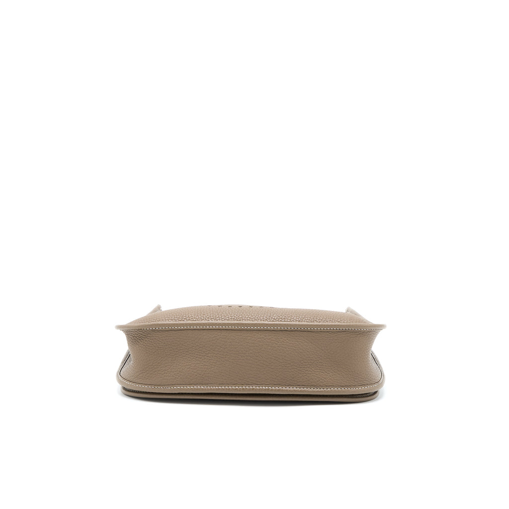 hermes-evelyne-29-clemence-etoupe-shw-stamp-y