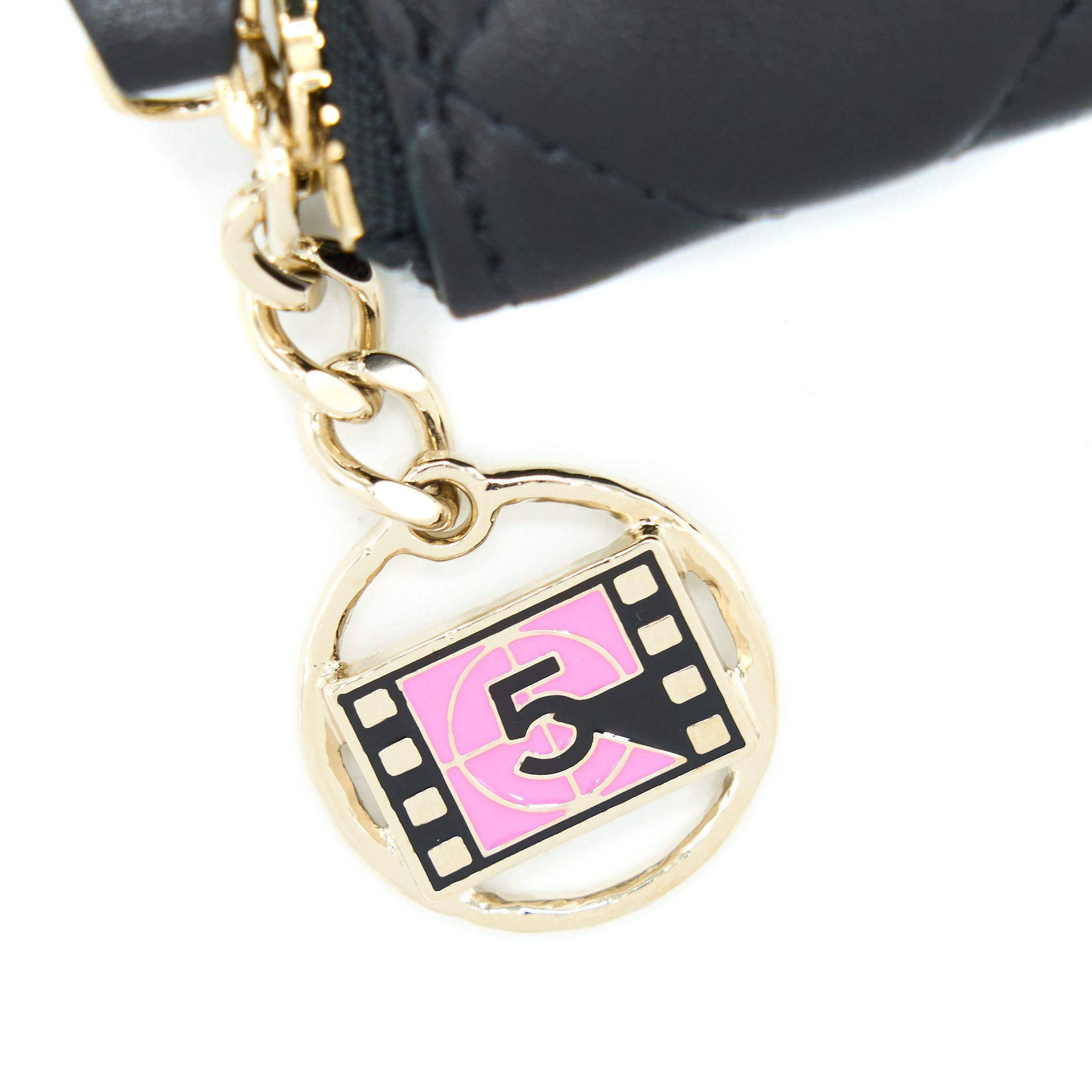 chanel-21s-mini-pouch-limited-edition-lambskin-black-lghw