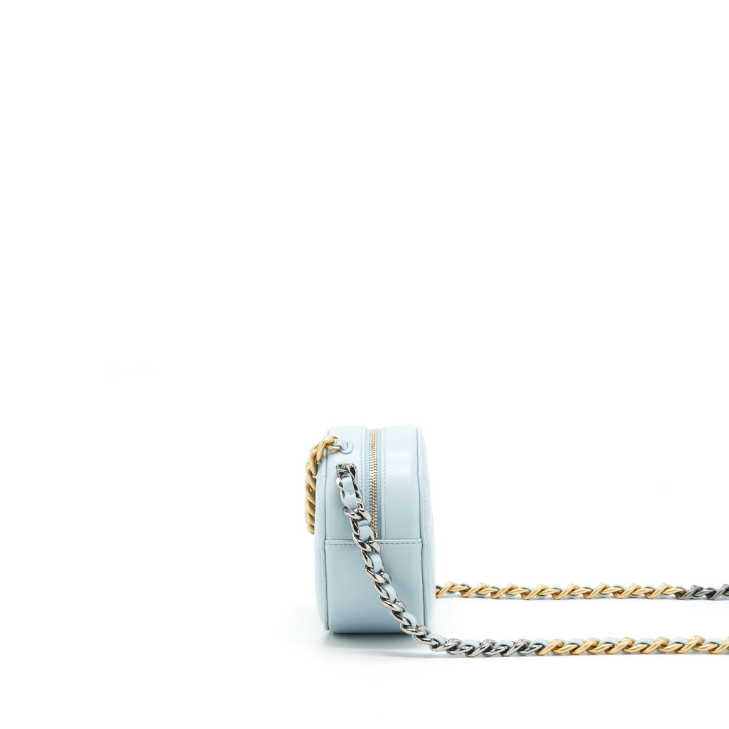 chanel-19-round-clutch-with-chain-lambskin-light-blue