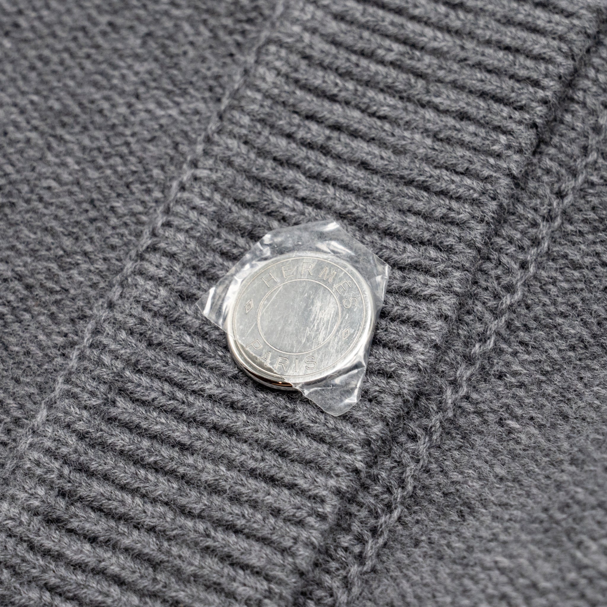 hermes-size-34-buttoned-cardigan-virgin-wool-gris-osmium-shw