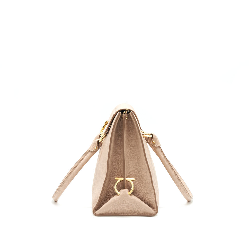 ferragamo-top-handle-tote-bag-granied-calfskin
