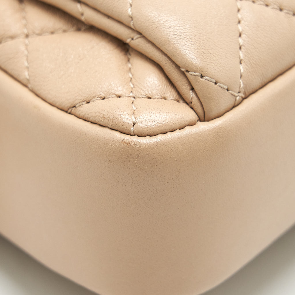 chanel-quilted-chain-shoulder-bag-crossbody-bag-beige-lghw
