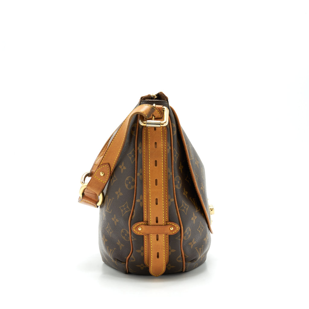 louis-vuitton-vintage-large-shoulder-bag-monogram-canvas-ghw