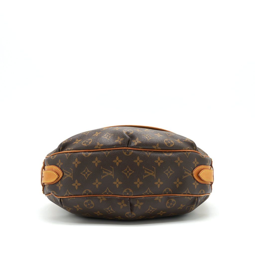 louis-vuitton-vintage-large-shoulder-bag-monogram-canvas-ghw