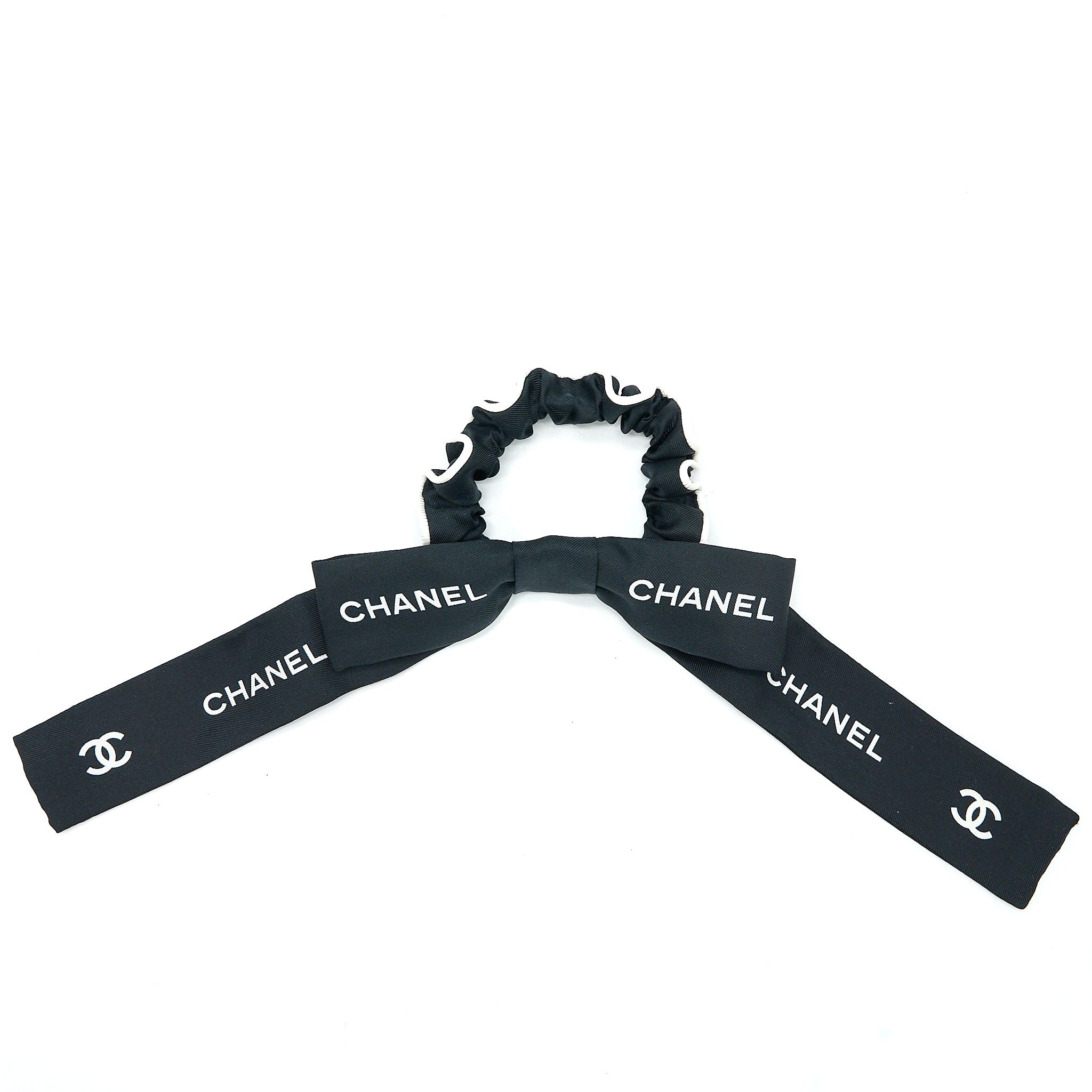 chanel-23p-hair-tie-letter-cc-logo-fabric-black-white