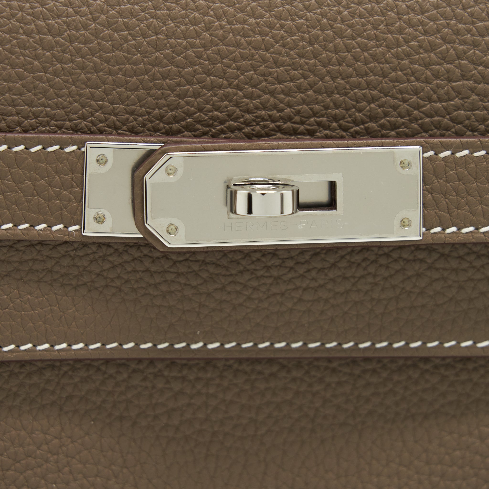 hermes-pochette-kelly-depeches-25-togo-etoupe-shw-stamp-z
