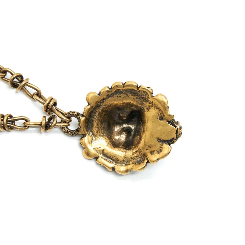 gucci-lion-long-necklace-large-version-2
