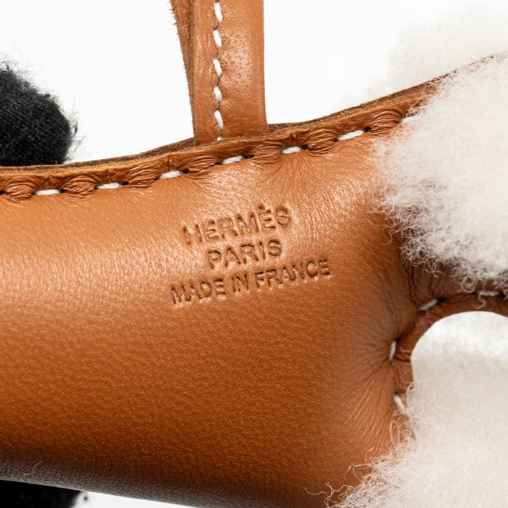 hermes-budy-shearing-bag-charm-wool-lambskin-ecru-gold-stamp-k-copy