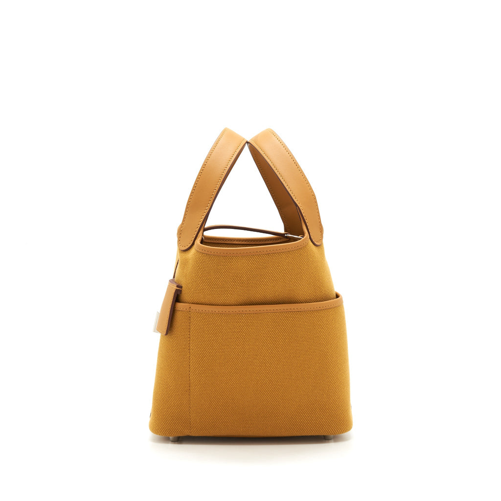 hermes-picotin-cargo-18-swift-and-toile-canvas-desert-sesame-shw-stamp-z