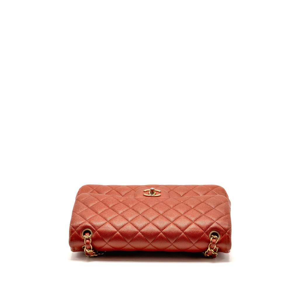 chanel-jumbo-classic-double-flap-bag-caviar-red-ghw