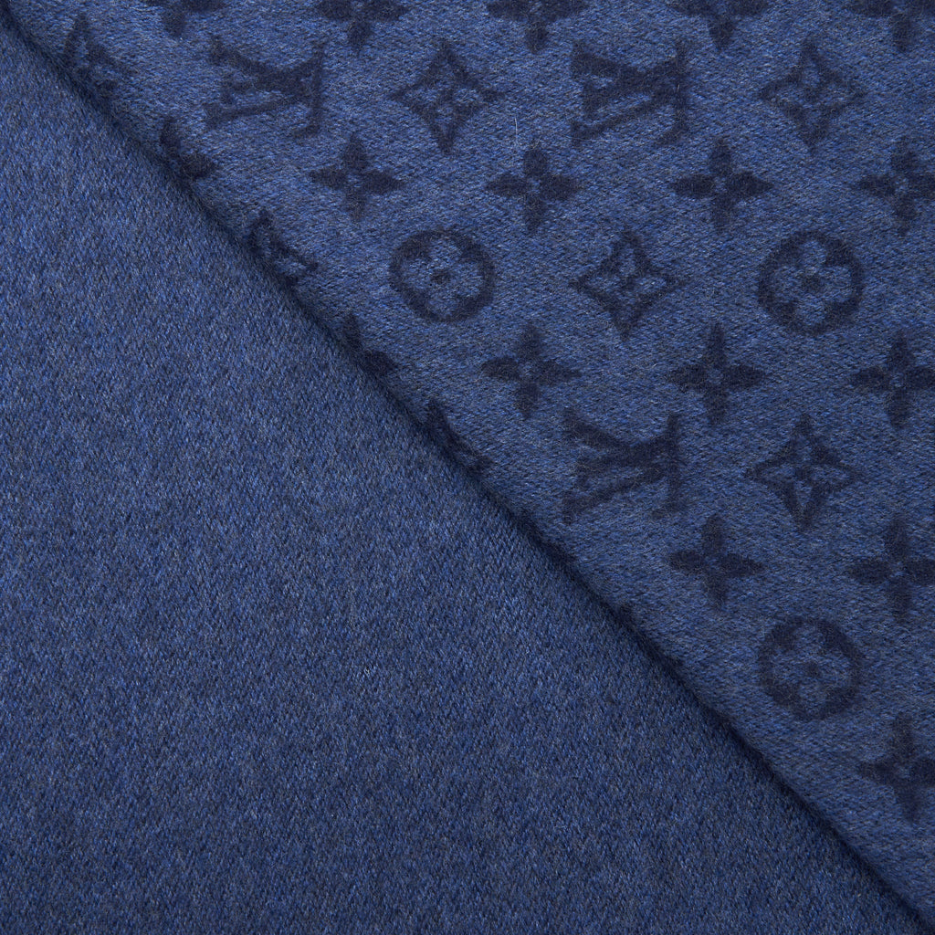 louis-vuitton-monogram-gradient-scarf-navy-blue