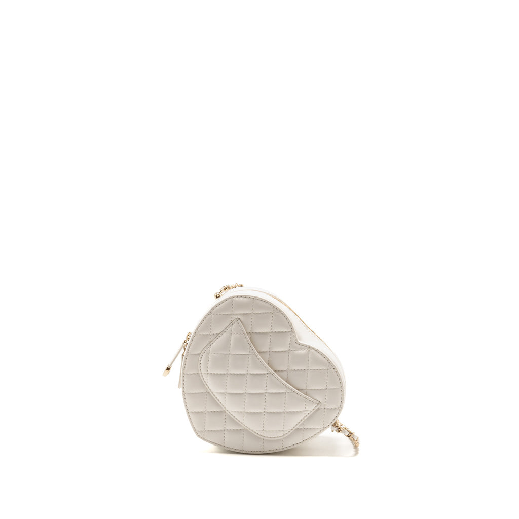 chanel-heart-bag-lambskin-white-lghw-microchip