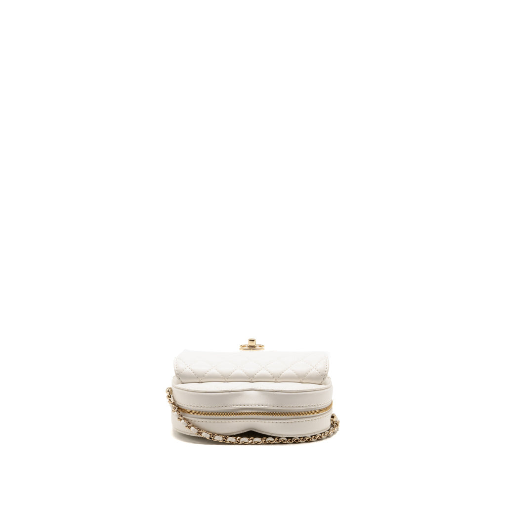 chanel-heart-bag-lambskin-white-lghw-microchip