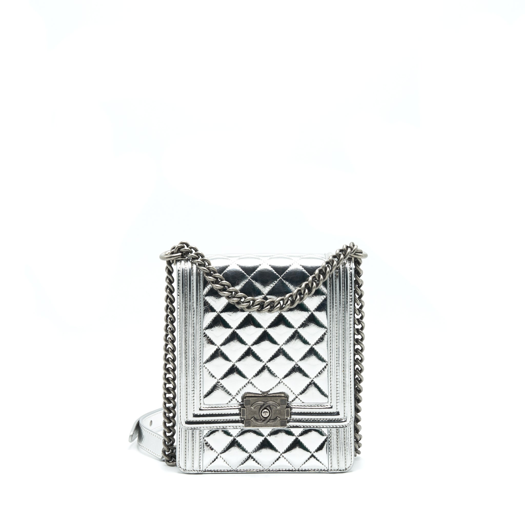 chanel-vertical-metallic-silver-boy-bag