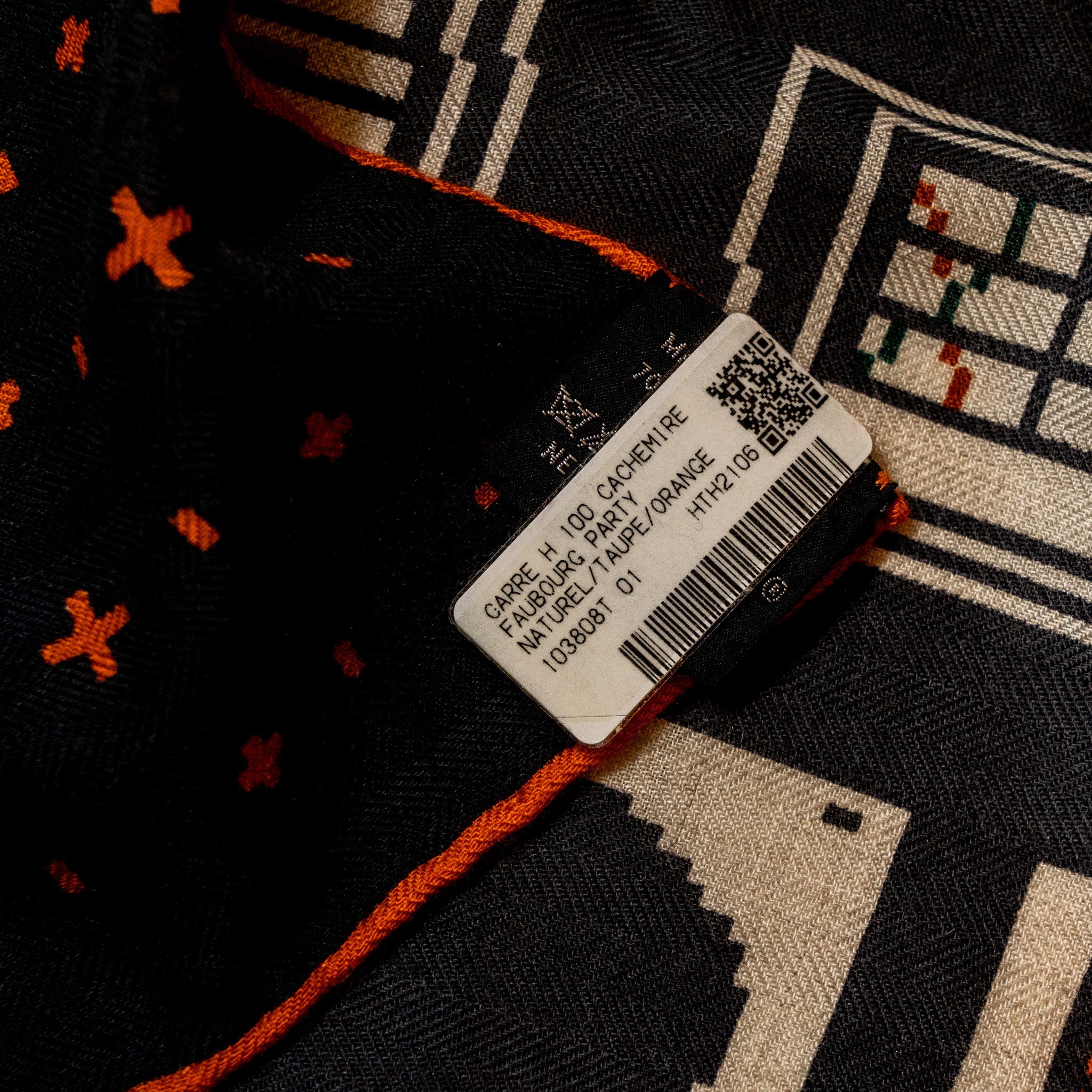 hermes-100cm-cachemire-scarf-faubourg-party-naturel-taupe-orange