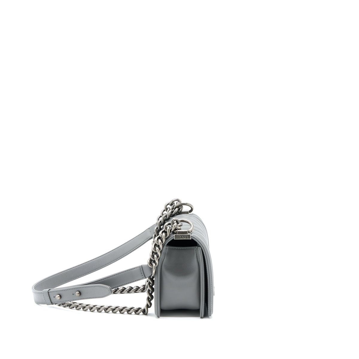 chanel-small-boy-bag-chevron-lambskin-grey-ruthenium-hardware