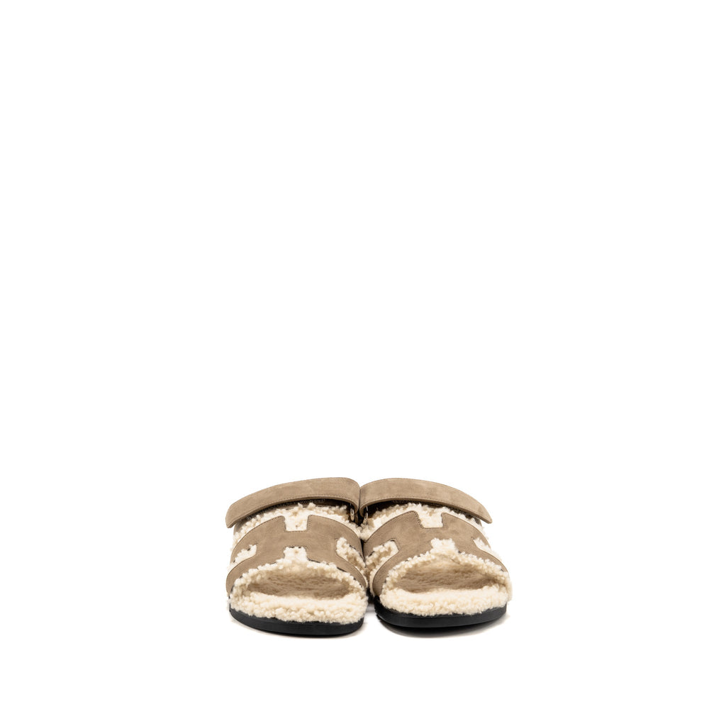 hermes-size-38-femme-chypre-sandals-suede-shearling-etoupe-ecru
