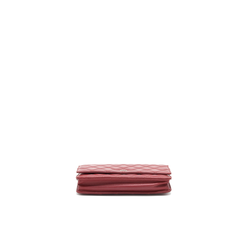 chanel-classic-wallet-on-chain-lambskin-dark-red-shw