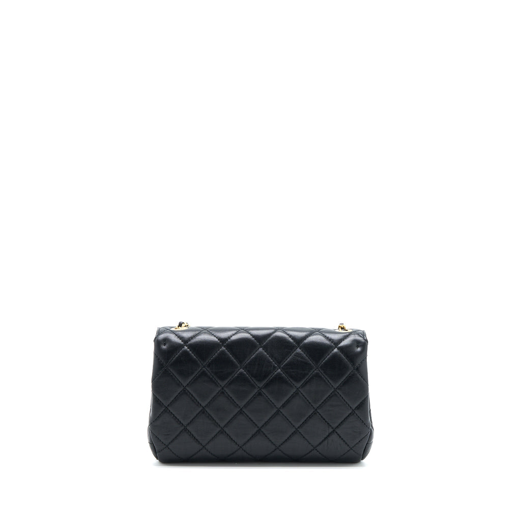 chanel-cc-logo-flap-bag-lambskin-black-multicolour-hardware-microchip