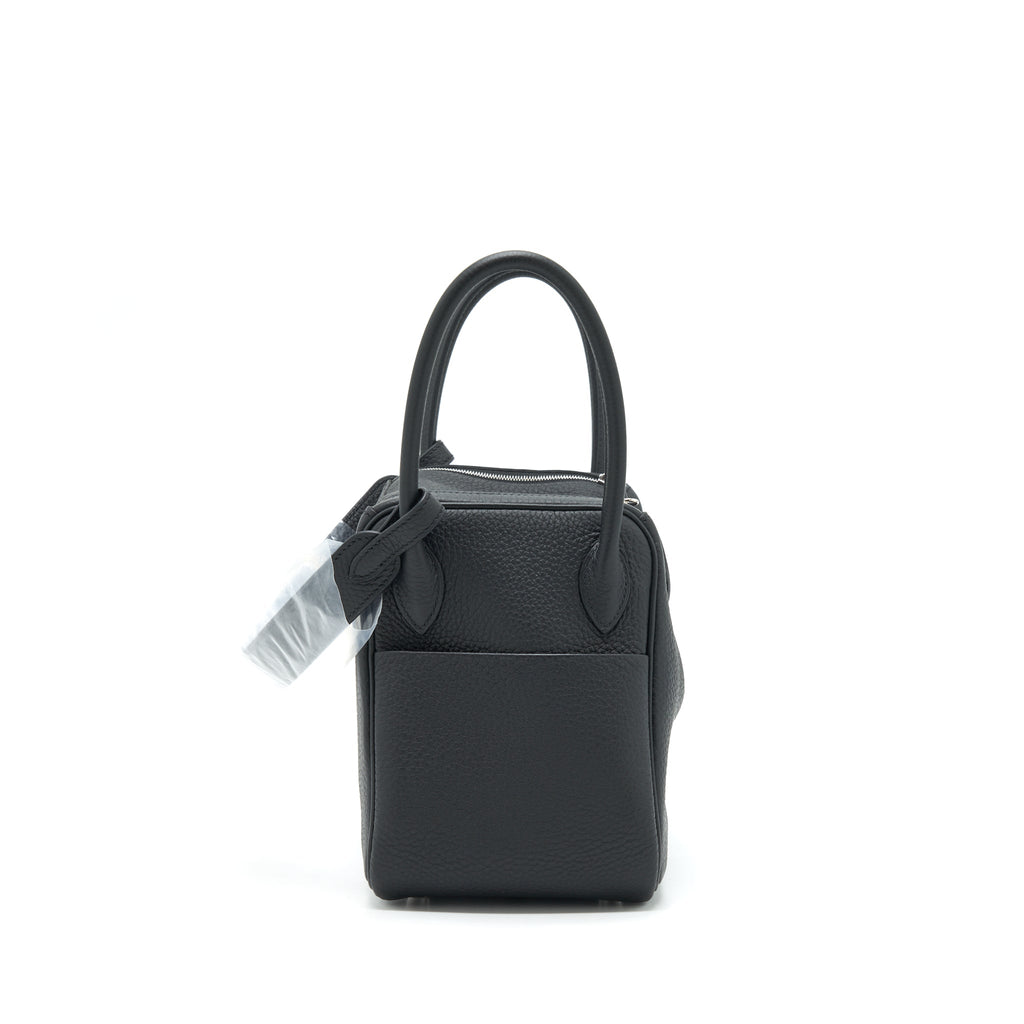 hermes-lindy-26-clemence-black-shw-stamp-z