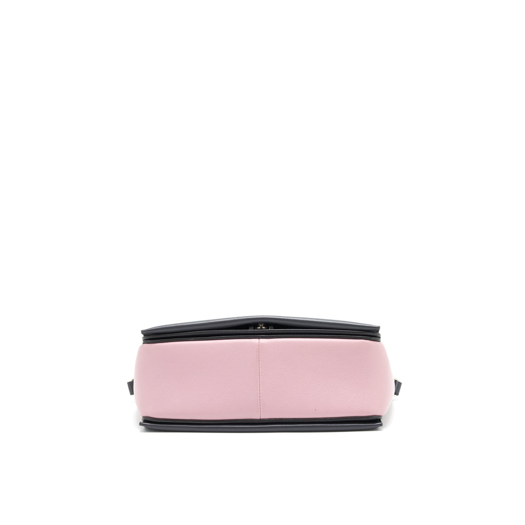 celine-frame-shoulder-bag-light-purple-dark-grey