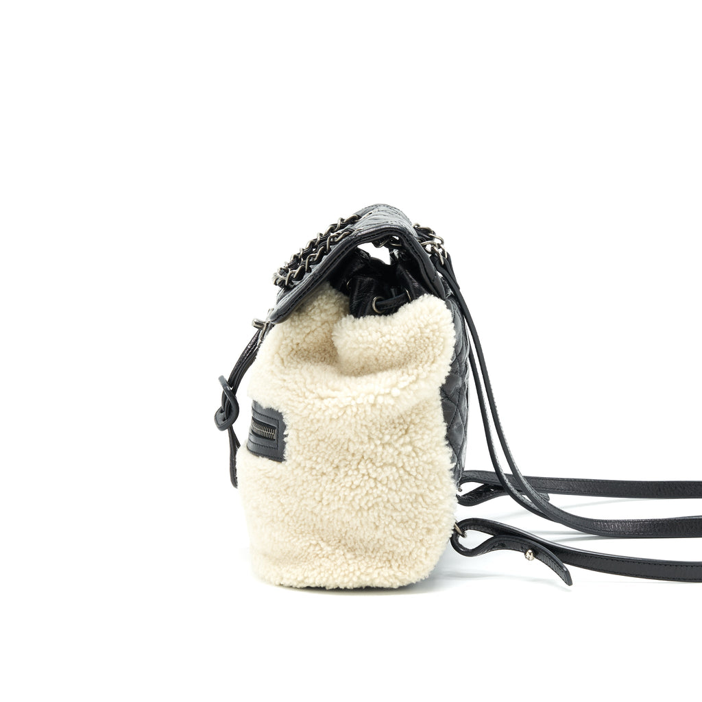 chanel-mountain-small-backpack-shearling-with-quilted-calfskin
