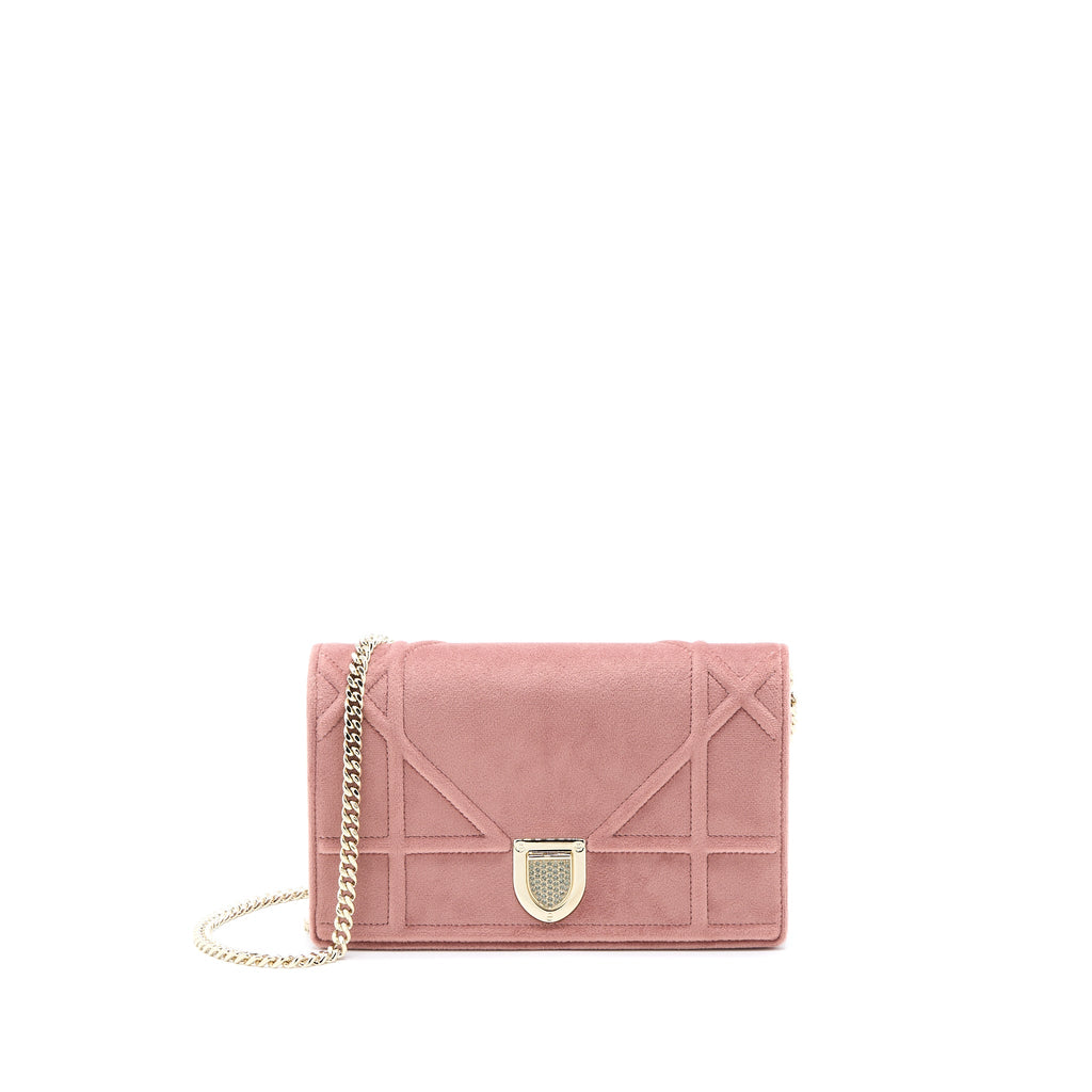 dior-diorma-wallet-on-chain-velvet-pink-ghw