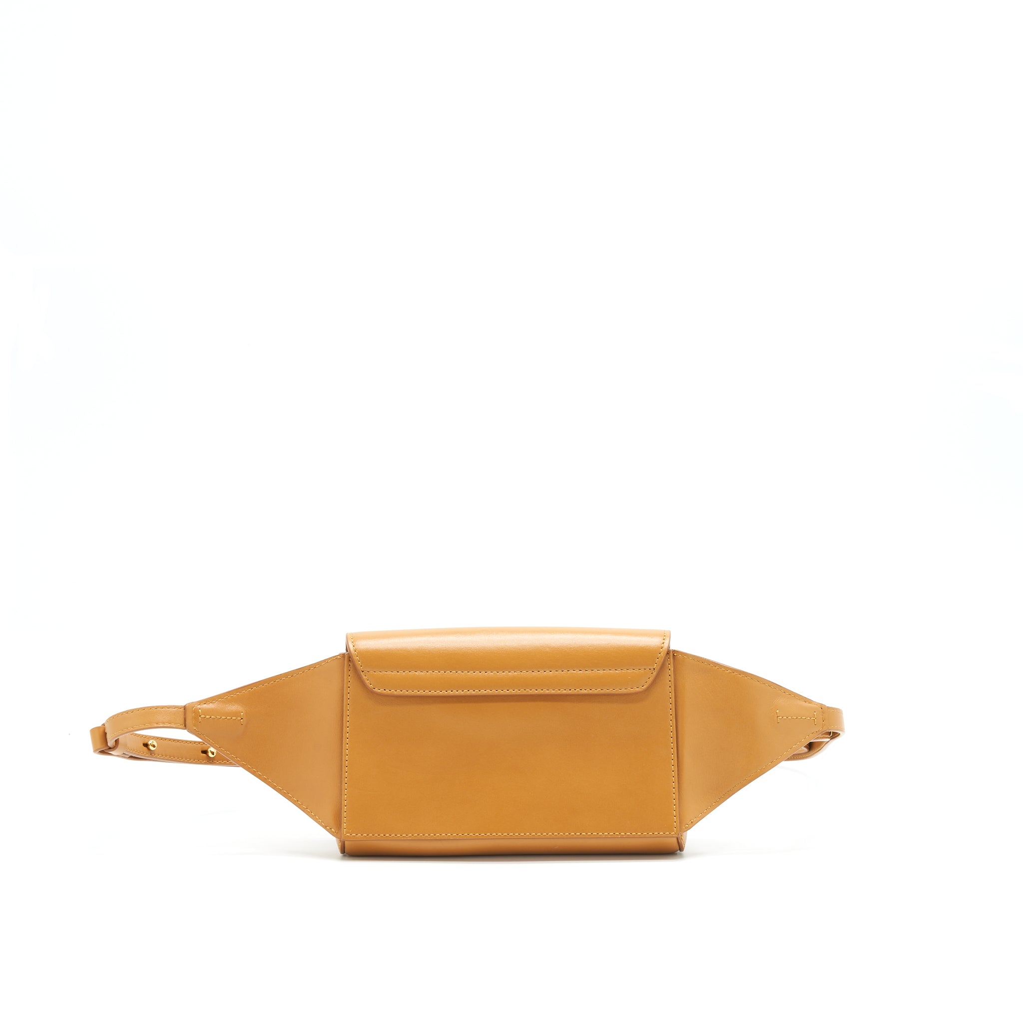 chloe-c-logo-belt-bag