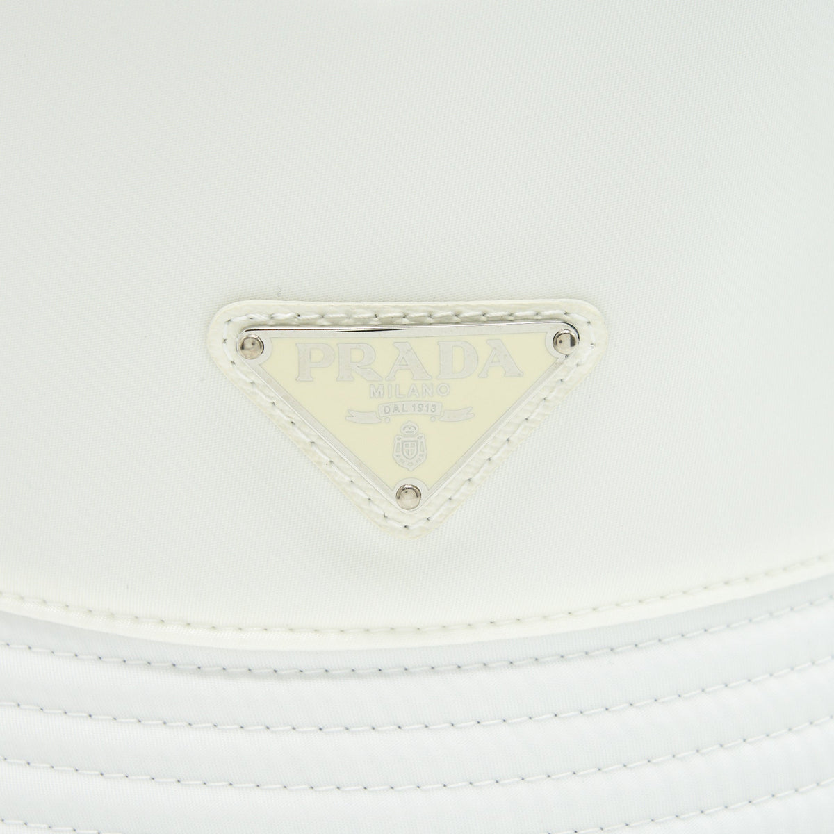 prada-size-m-nylon-bucket-hat-in-white