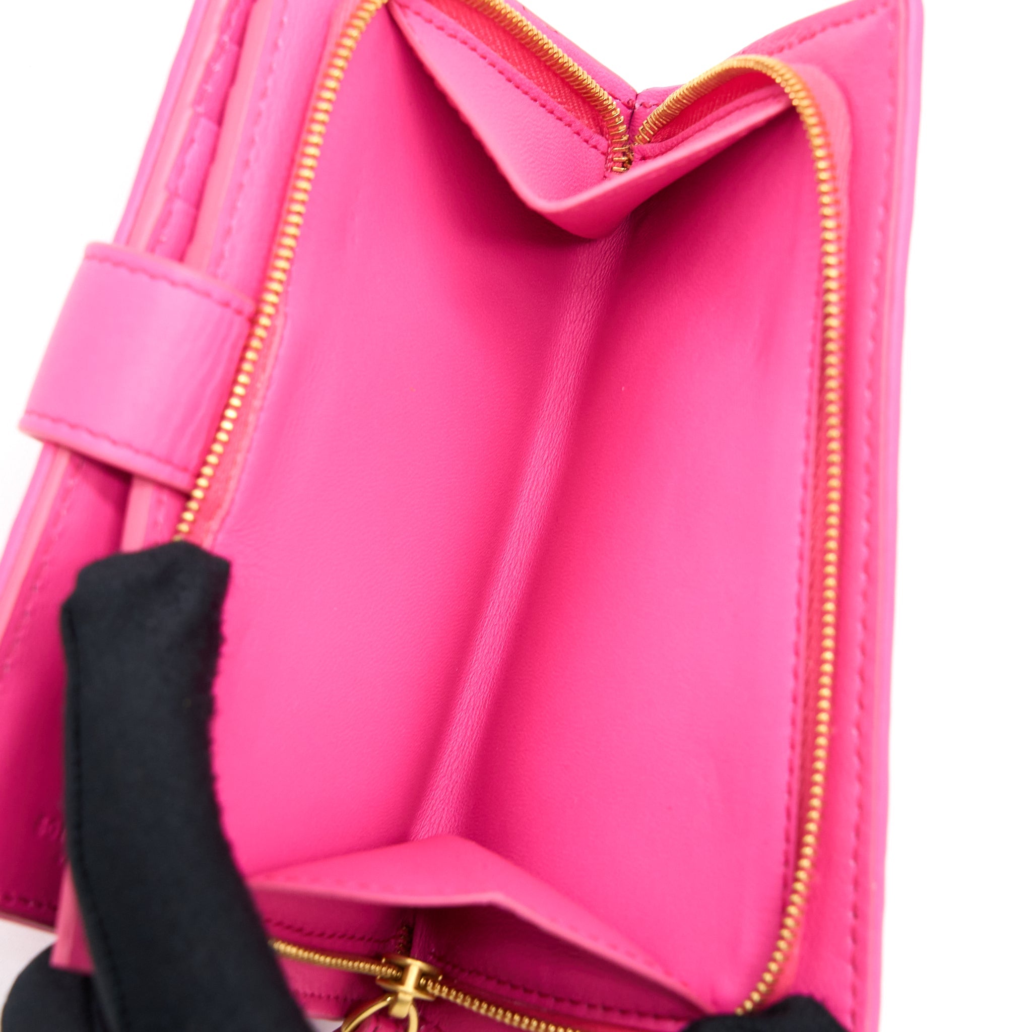 bottega-veneta-fold-wallet-nappa-pink-ghw-copy