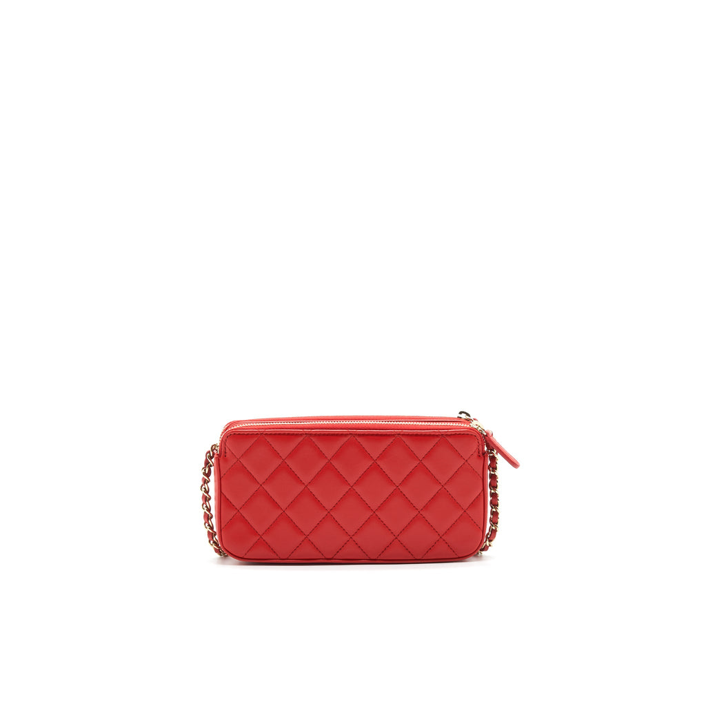 chanel-red-double-zip-wallet-on-chain-special-edition-in-red-1