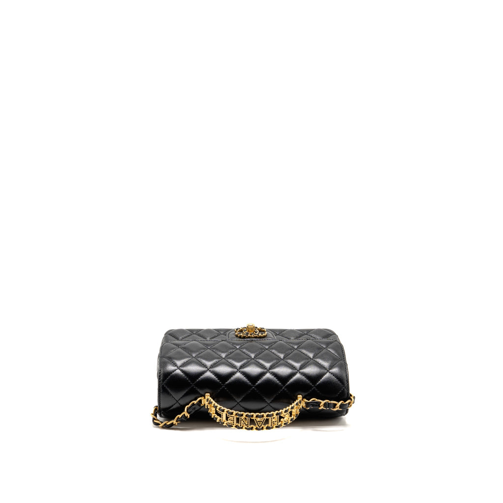 chanel-handle-black