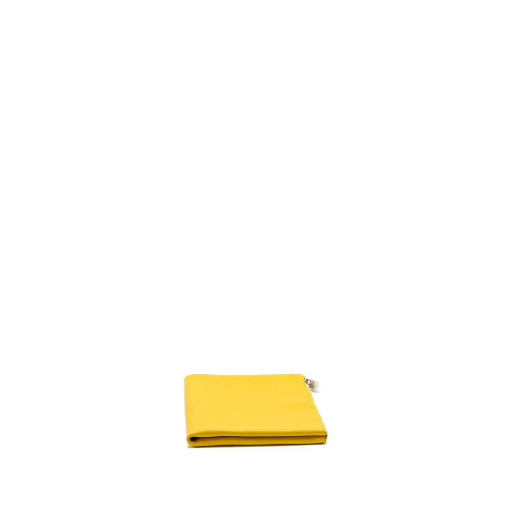 hermes-yellow-pouch
