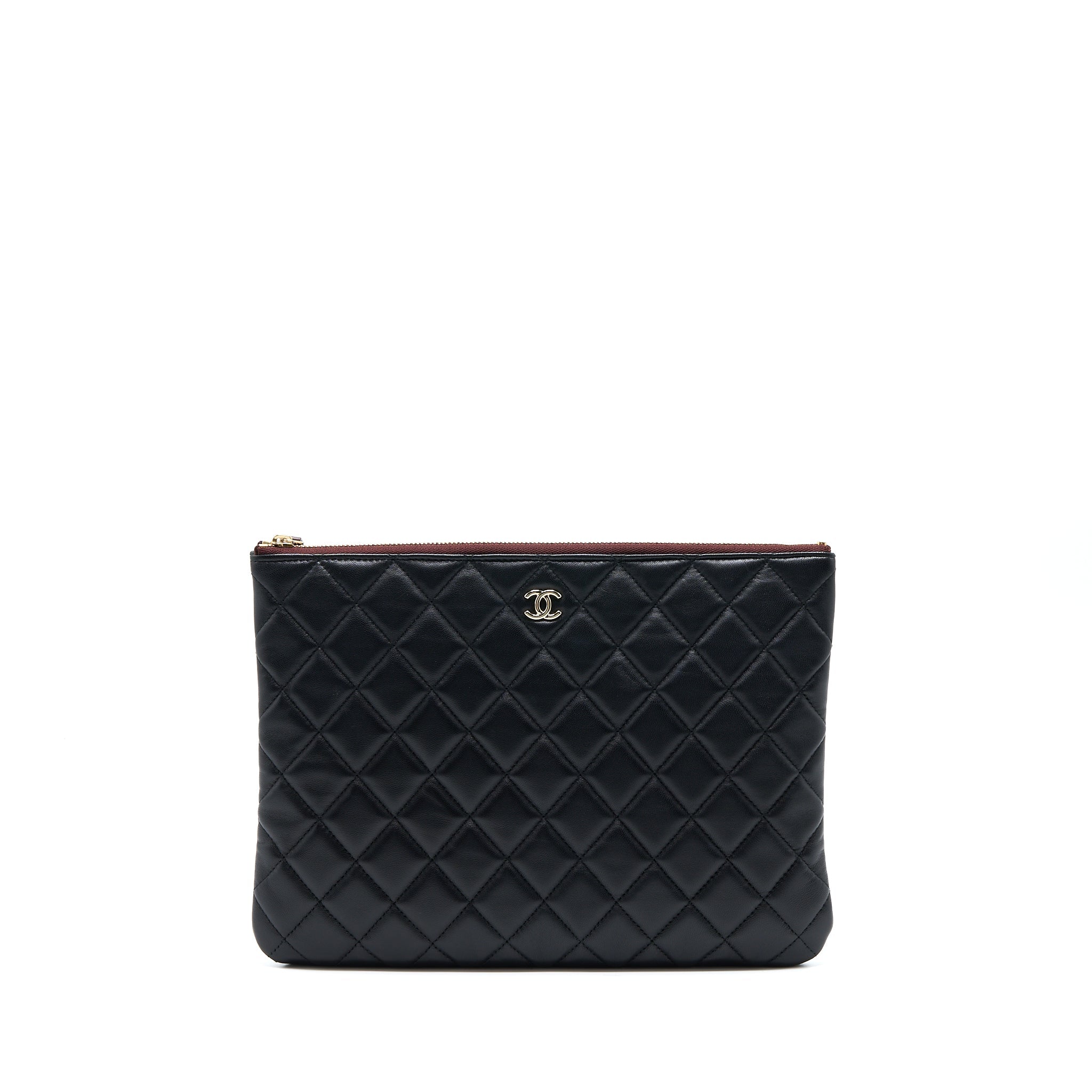chanel-o-case-pouch-lambskin-black-lghw
