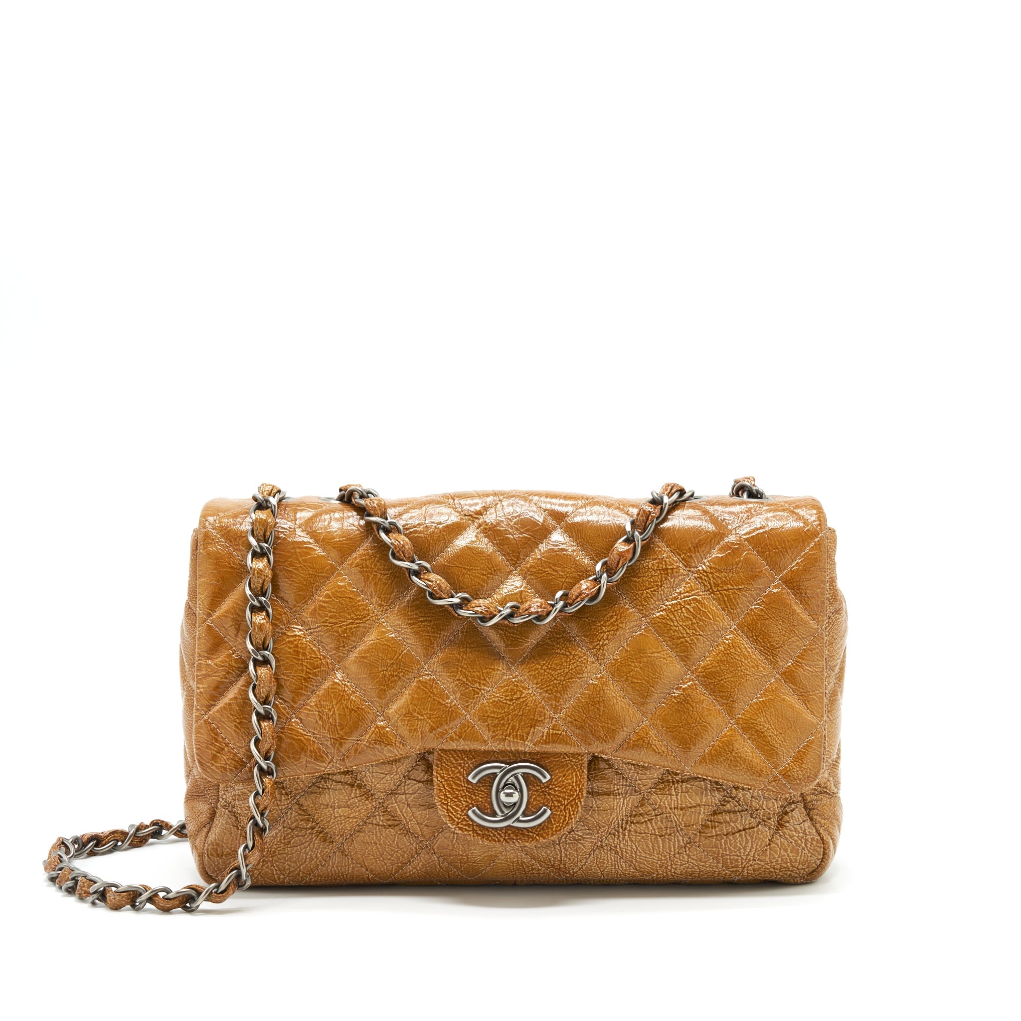 chanel-seasonal-flap-bag-caramel-shw