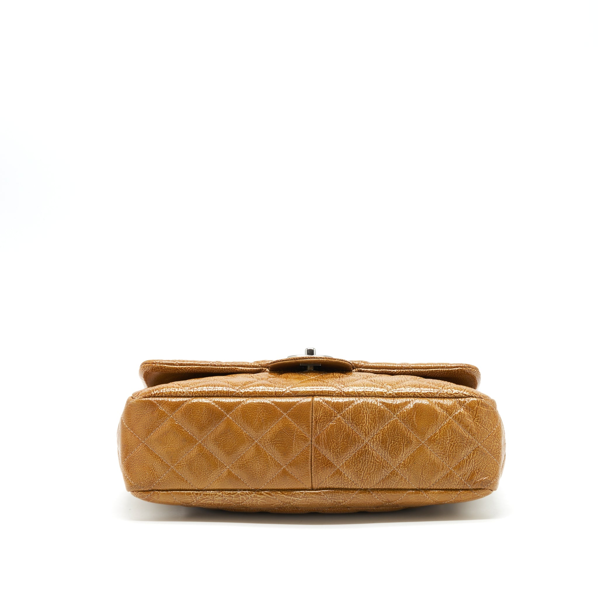 chanel-seasonal-flap-bag-caramel-shw
