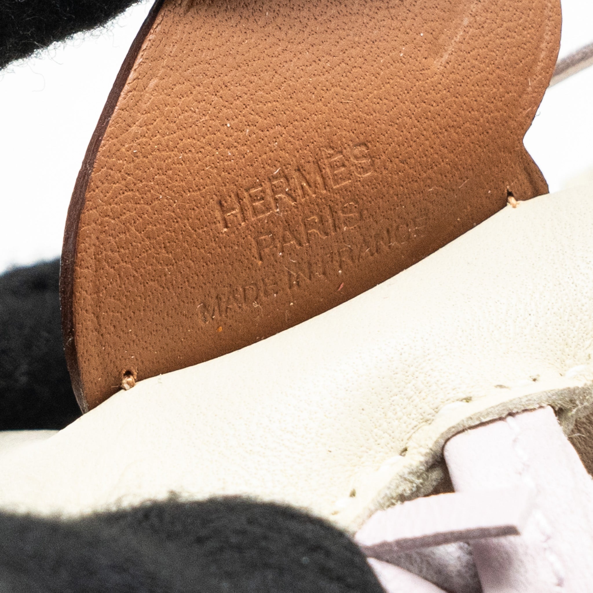 hermes-rodeo-pegase-pm-bag-charm-craie-mauve-pale-gold-stamp-u-9