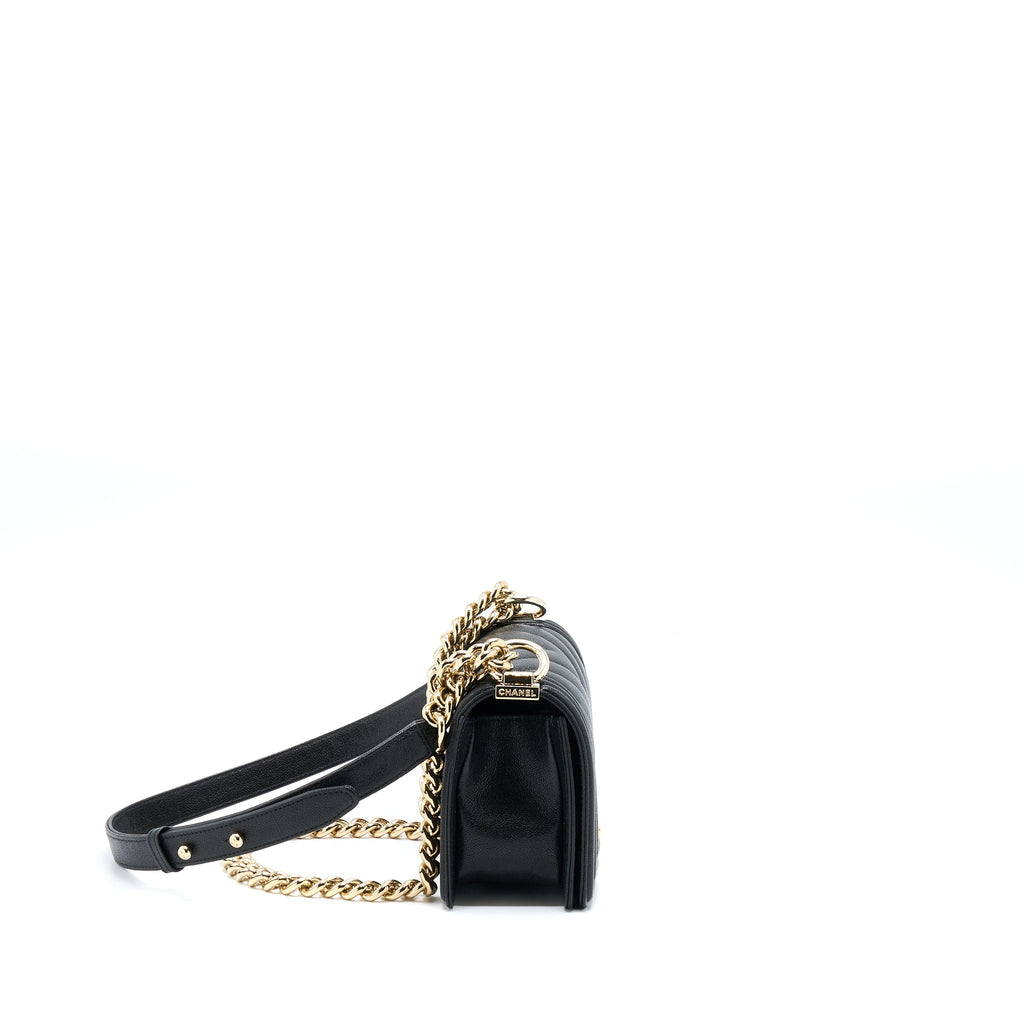 chanel-small-boy-bag-chevron-caviar-black-lghw