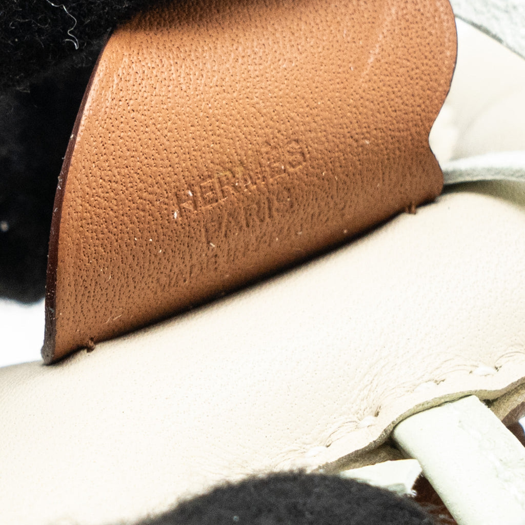 hermes-rodeo-pegase-pm-bag-charm-craie-vert-fizz-gold-stamp-b-5