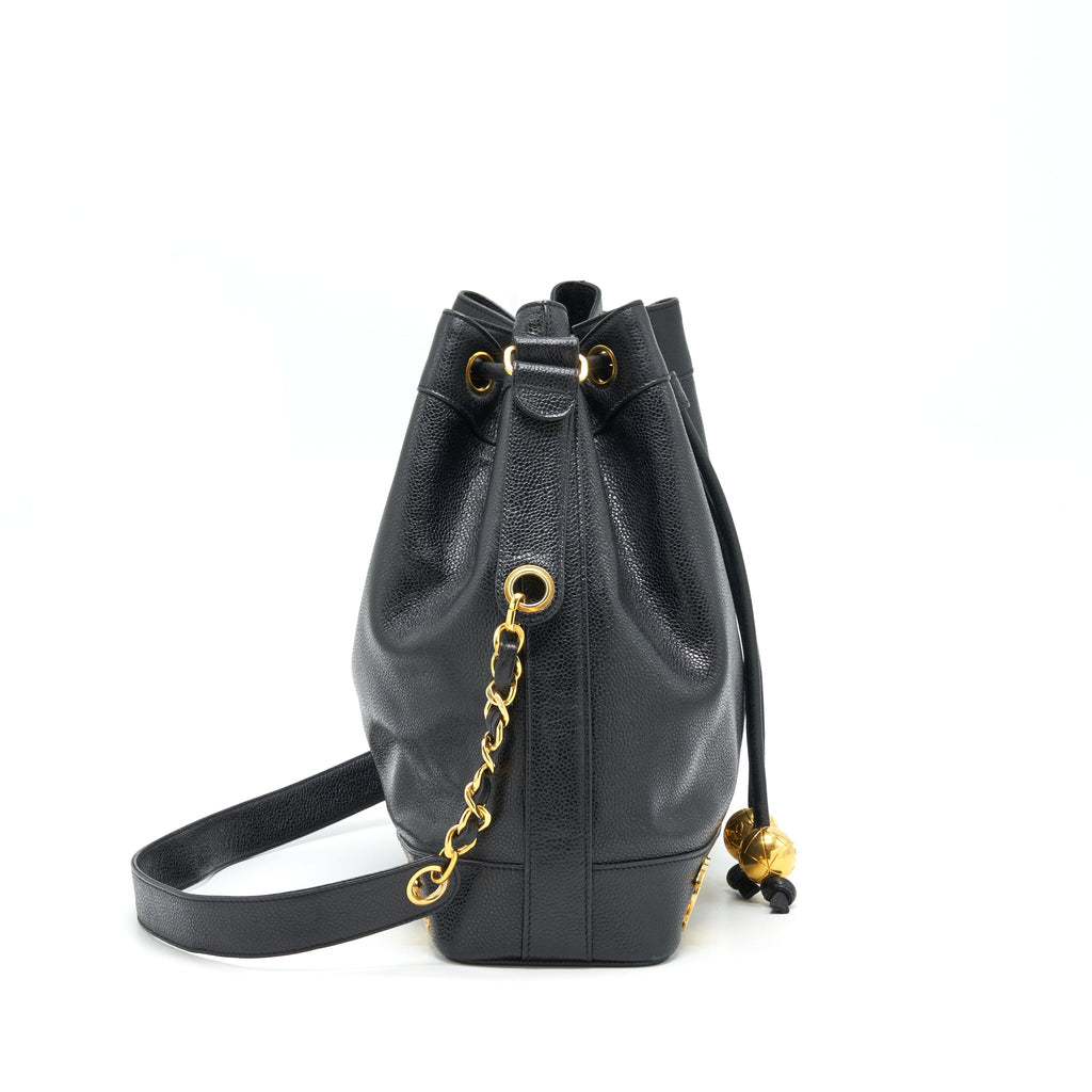 chanel-vintage-bucket-bag-caviar-black-ghw