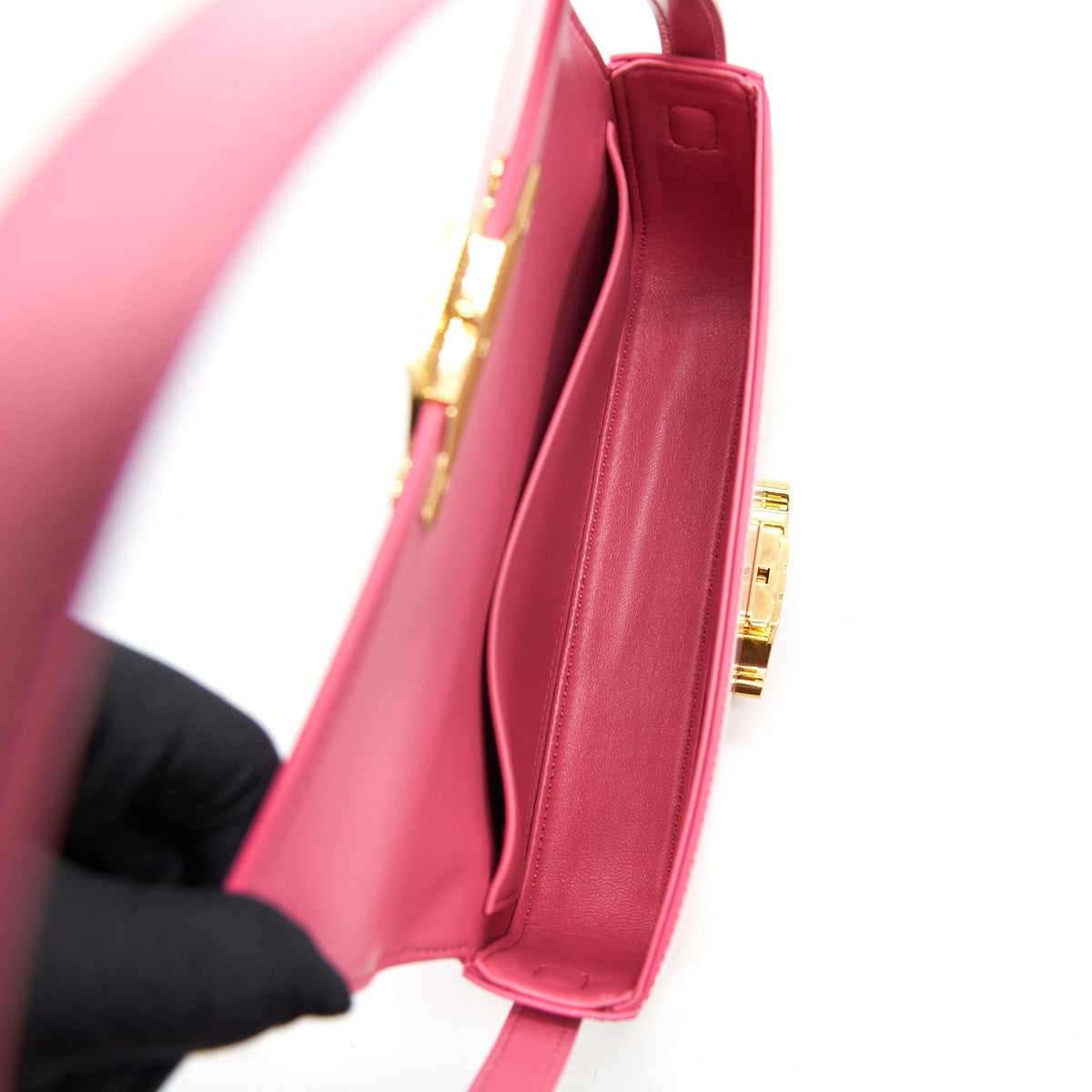 celine-triomphe-shoulder-bag-shiny-calfskin-flamingo