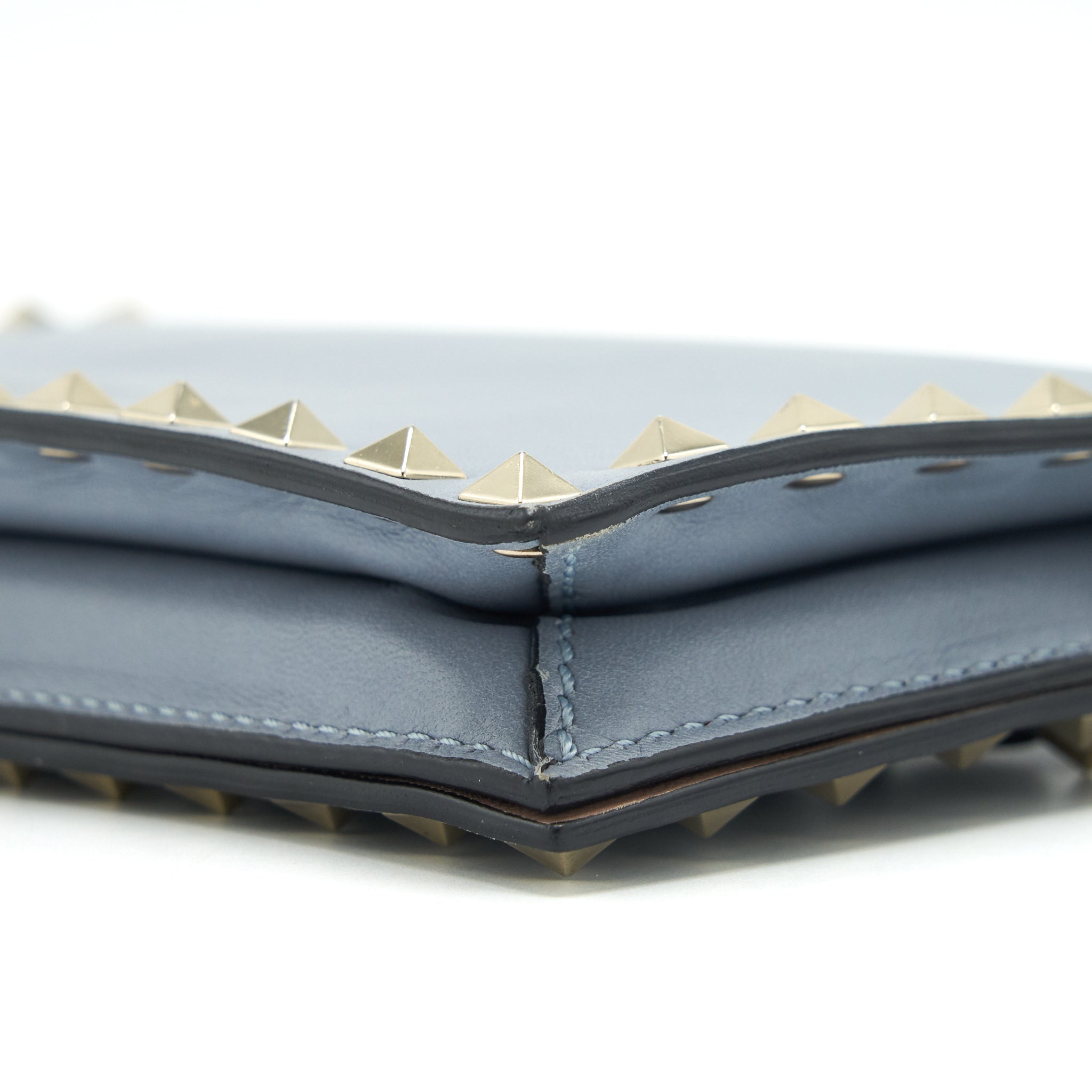 valentino-rockstud-small-clutch-grey-ghw