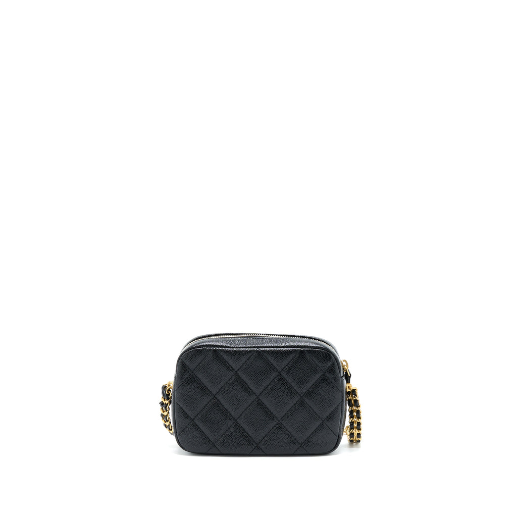 chanel-22p-camera-crossbody-bag-caviar-black-ghw