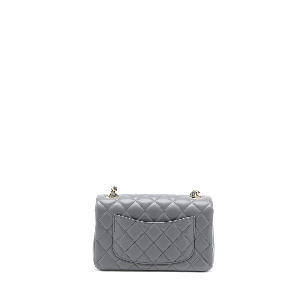 chanel-22a-mini-rectangular-lambskin-grey-lghwmicrochip-1