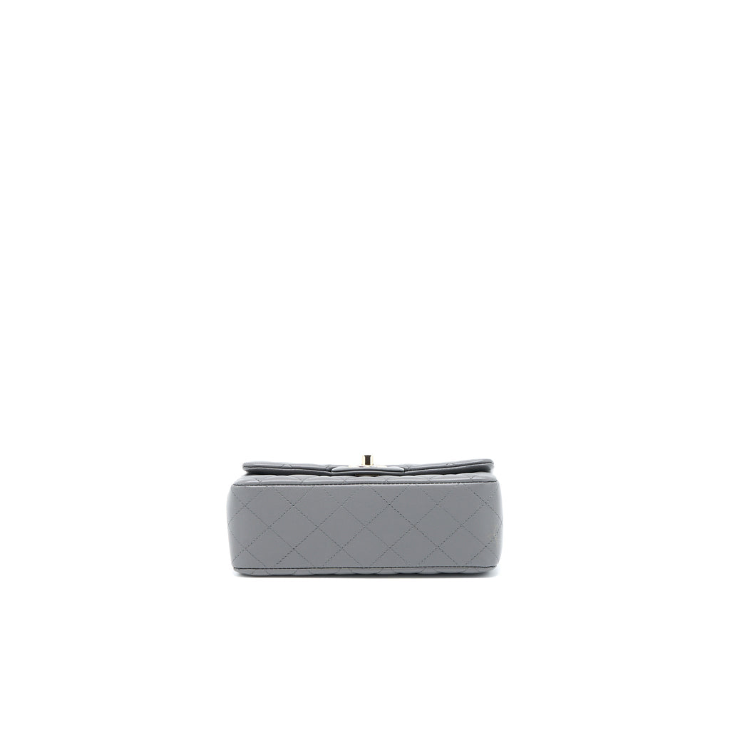 chanel-22a-mini-rectangular-lambskin-grey-lghwmicrochip-1