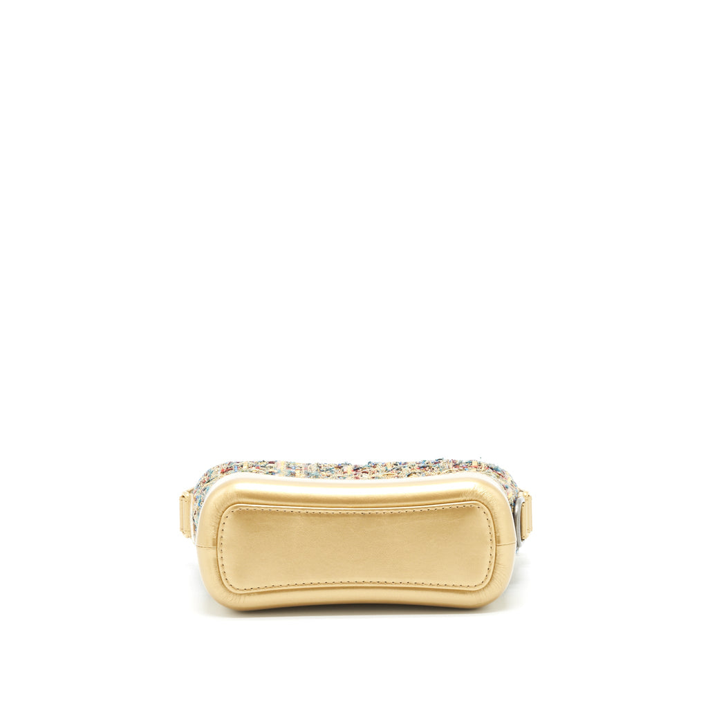 chanel-small-gabrielle-hobo-bag-tweed-gold-multicolour
