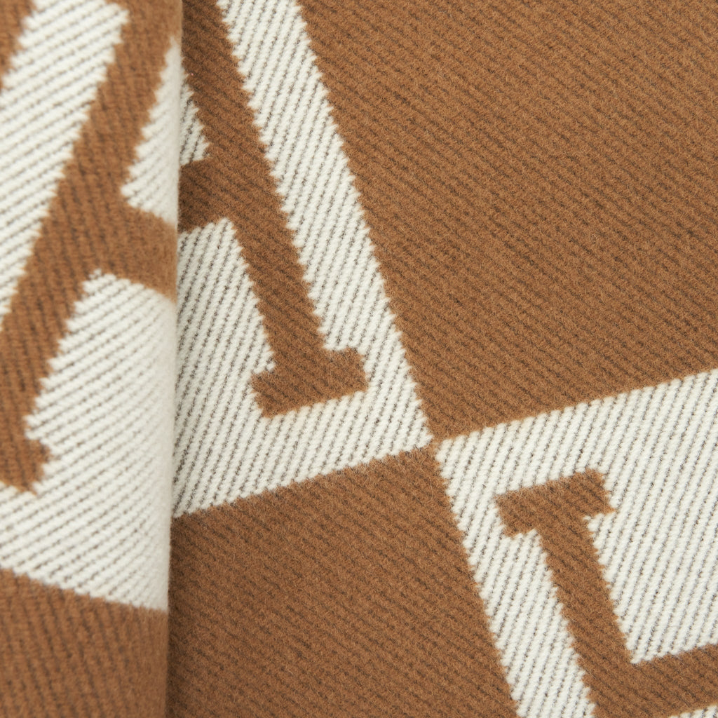 hermes-avalon-throw-blanket-ecru-camel